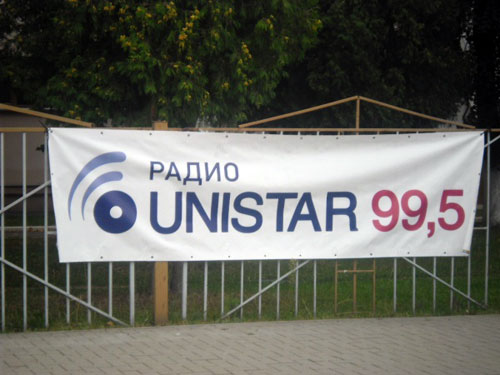 image015