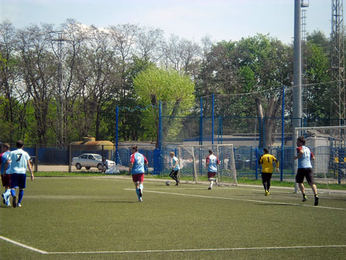 image001