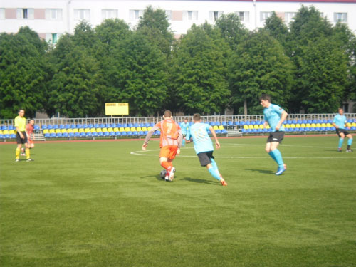 image002