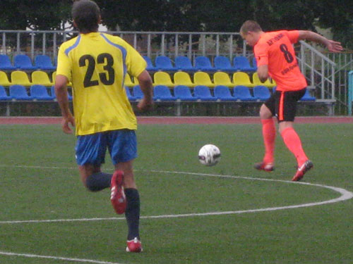 image004